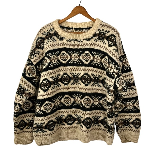 VINTAGE Chunky Wool Knit Pullover - Picture 7 of 9